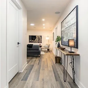New Haven Guest house